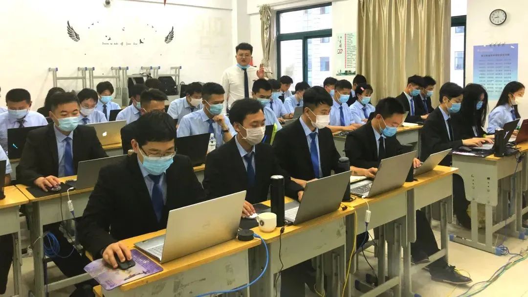 北京八维集团紧跟互联网发展与变革促数字人产业腾飞