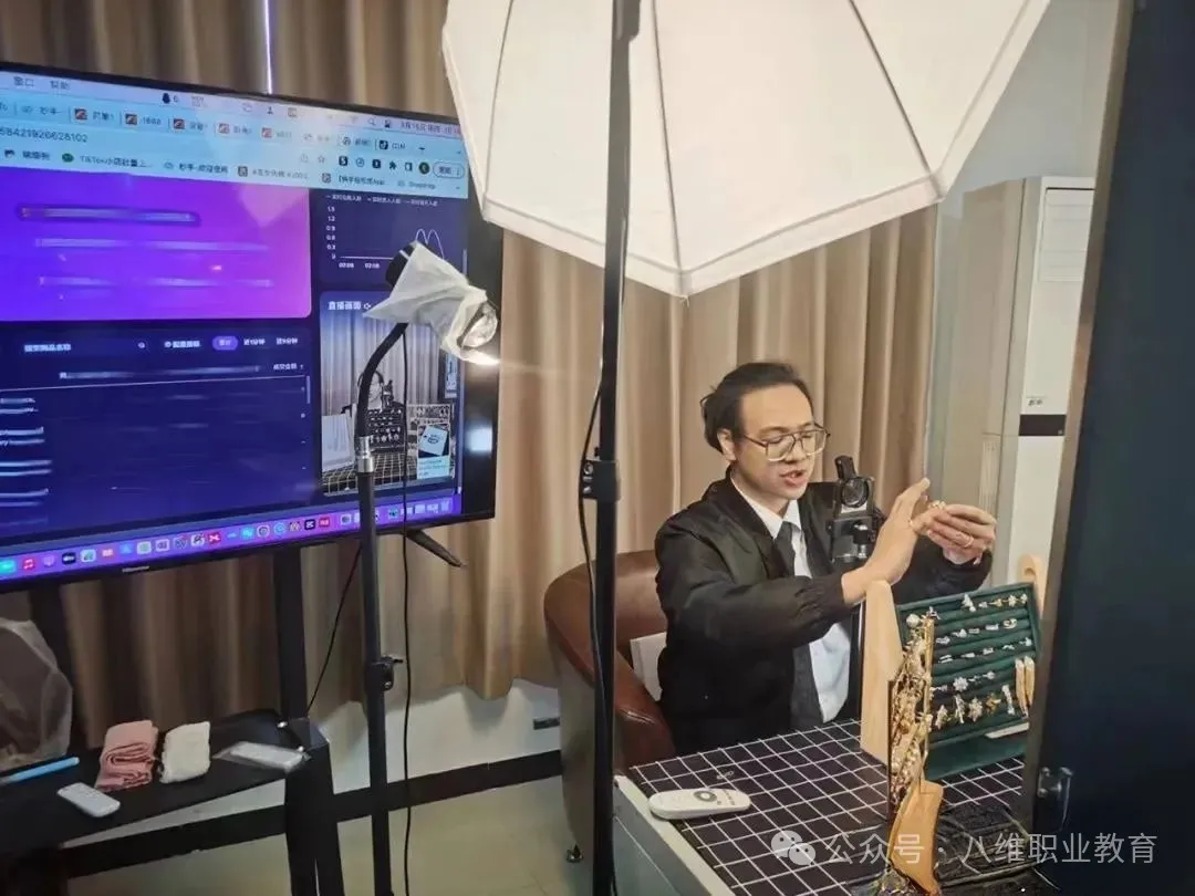 普通人想进入直播行业需要什么条件？