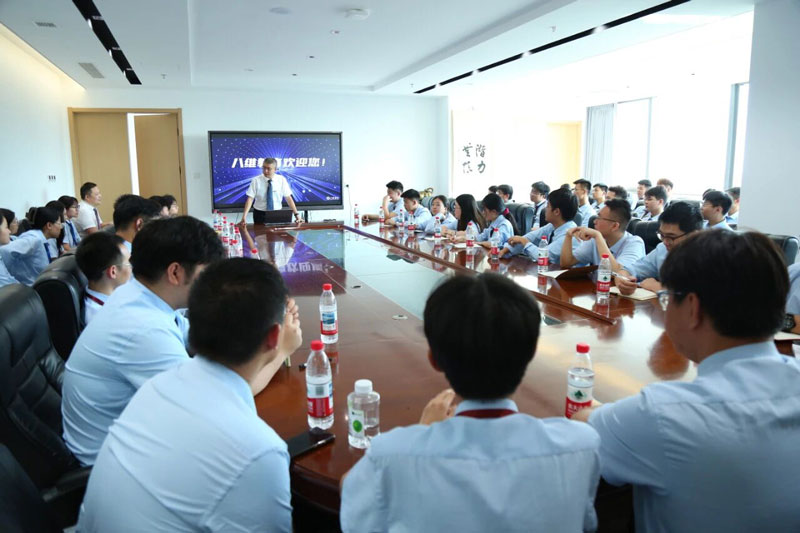 北京八维教育传媒设计专业：零基础逆袭视觉创意精英的黄金跳板！