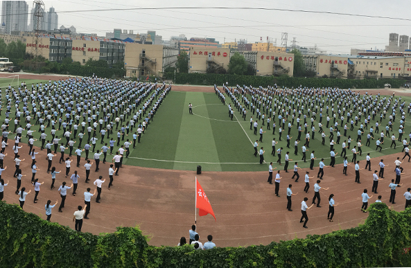 八维教育各专业早操