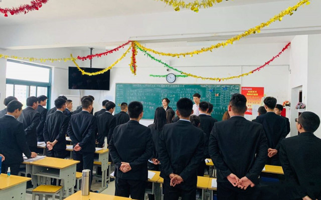 3年扩招300万，高职招生规模如此之大，背后的原因是什么？